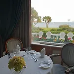 St Brelade's Bay 4* St Brelade