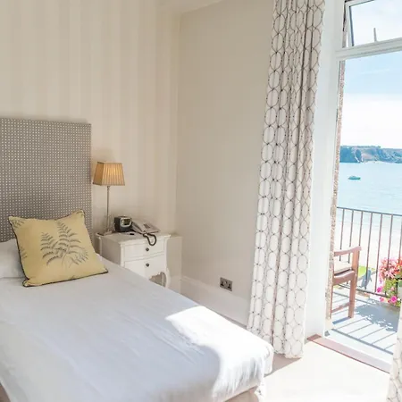 St Brelade's Bay Отель
