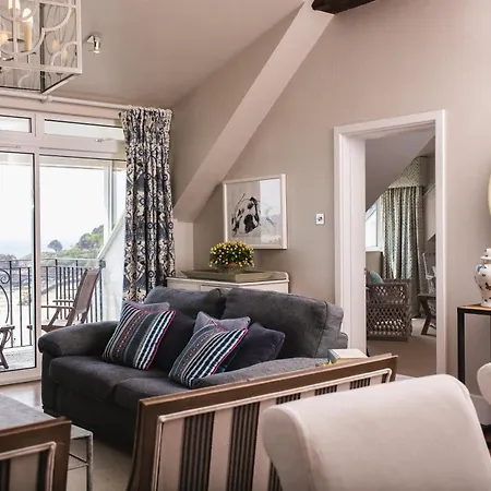 Отель St Brelade's Bay 4*