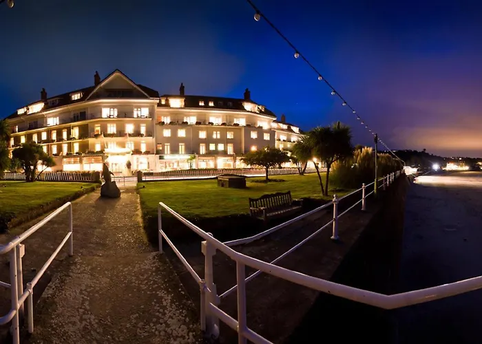 Otel St Brelade's Bay 4*