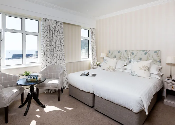 Otel St Brelade's Bay