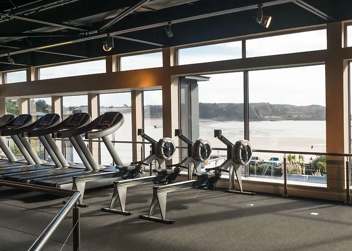 Otel St Brelade's Bay 4*