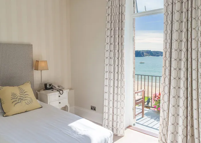 Otel St Brelade's Bay 4*